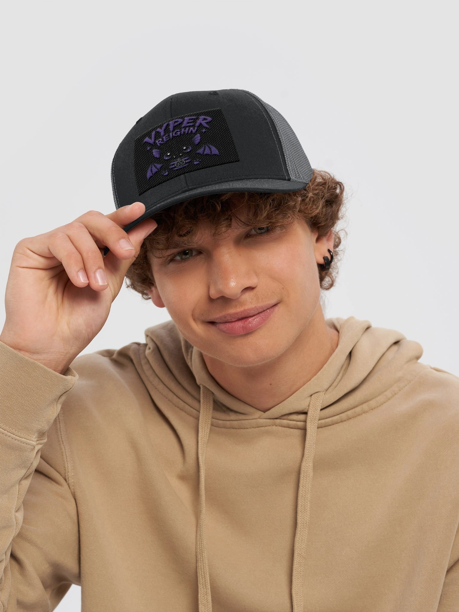 Vyper_Reign Familiar Trucker Hat product image (40)