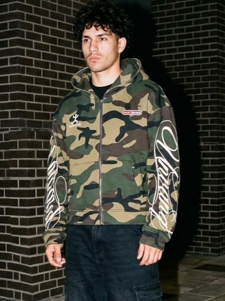 Covert Script Heavyweight Zip product image (1)