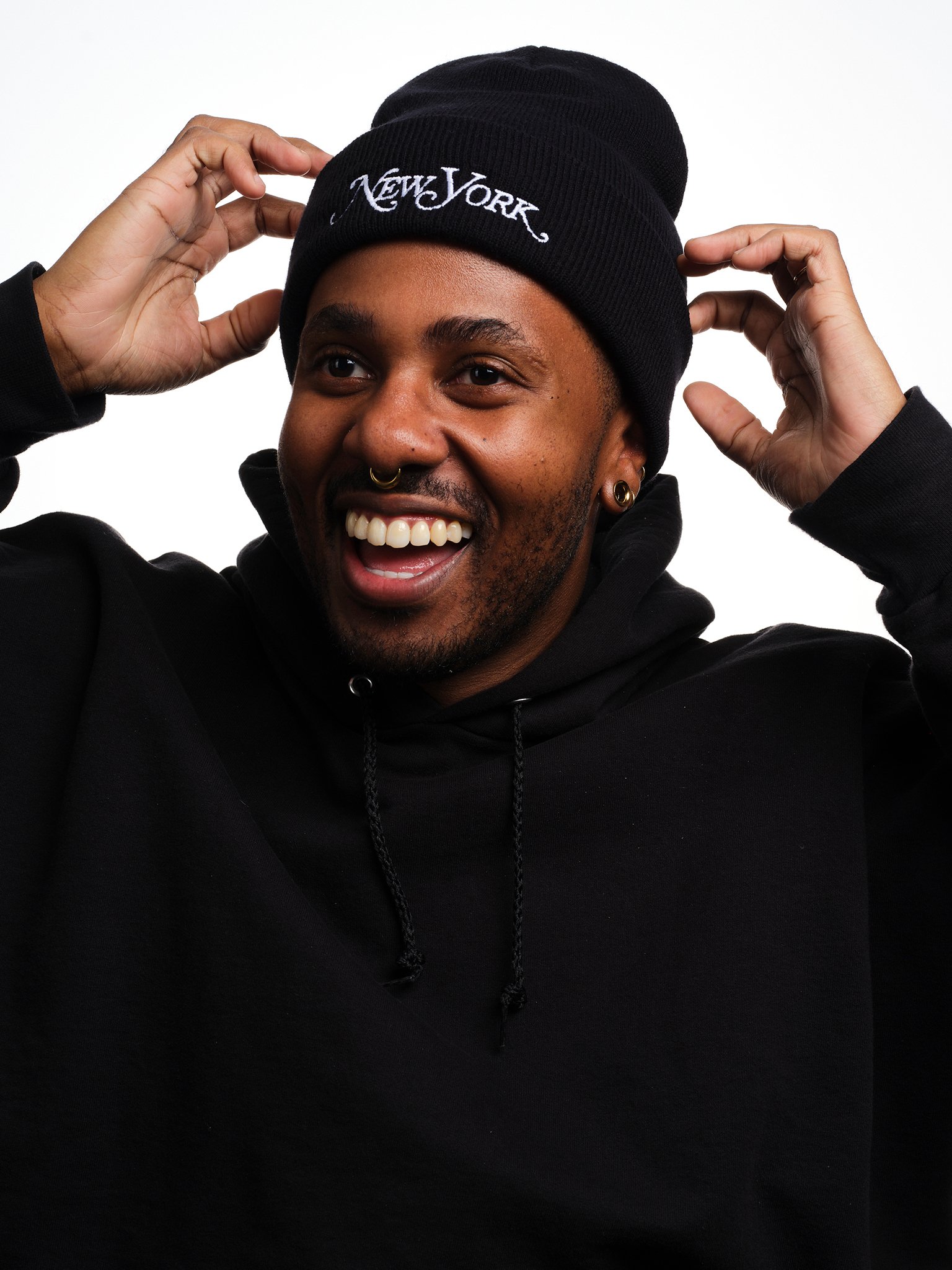 Classic-Logo Beanie product image (1)