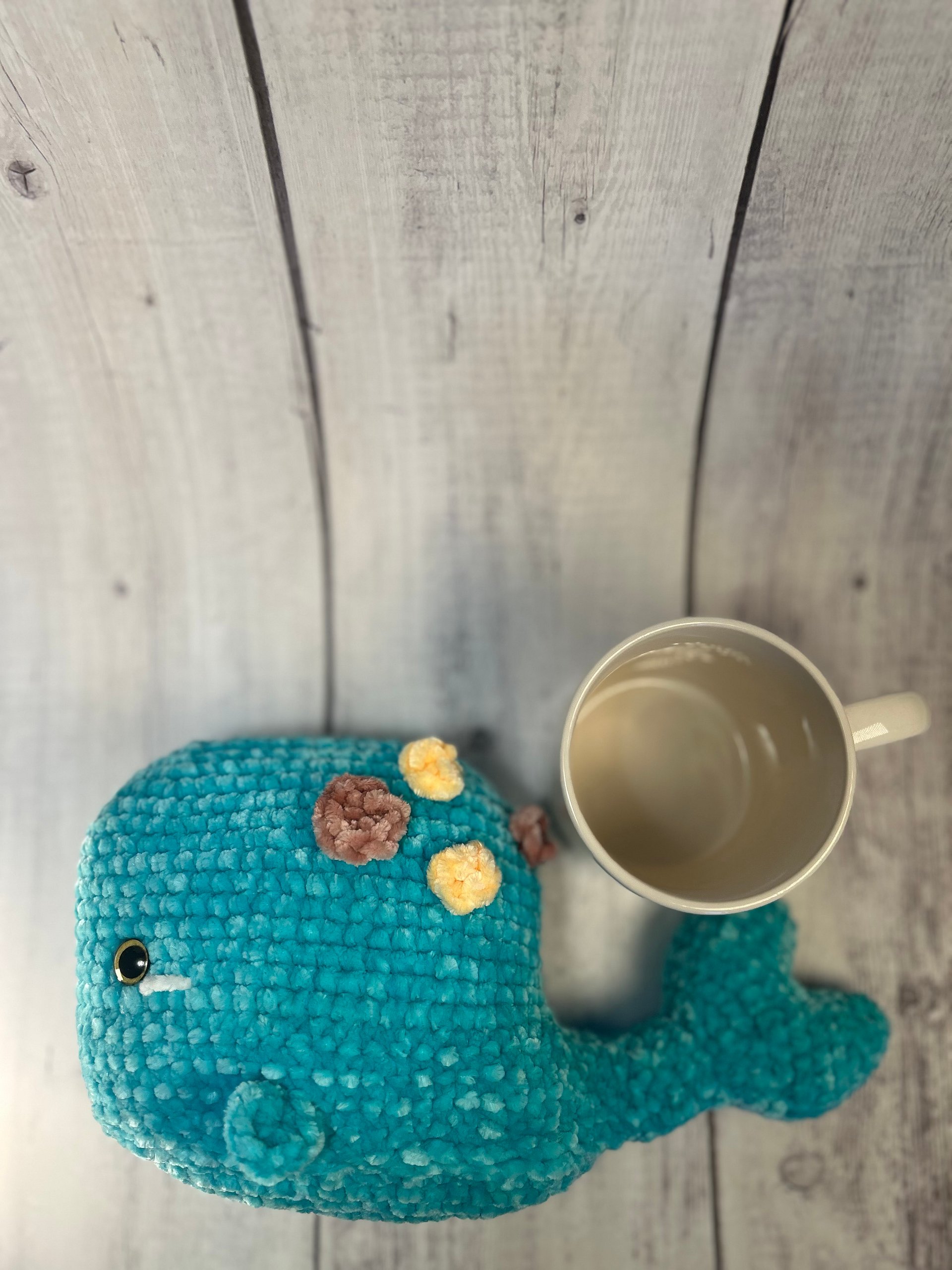 Baco (whale amigurumi) product image (2)