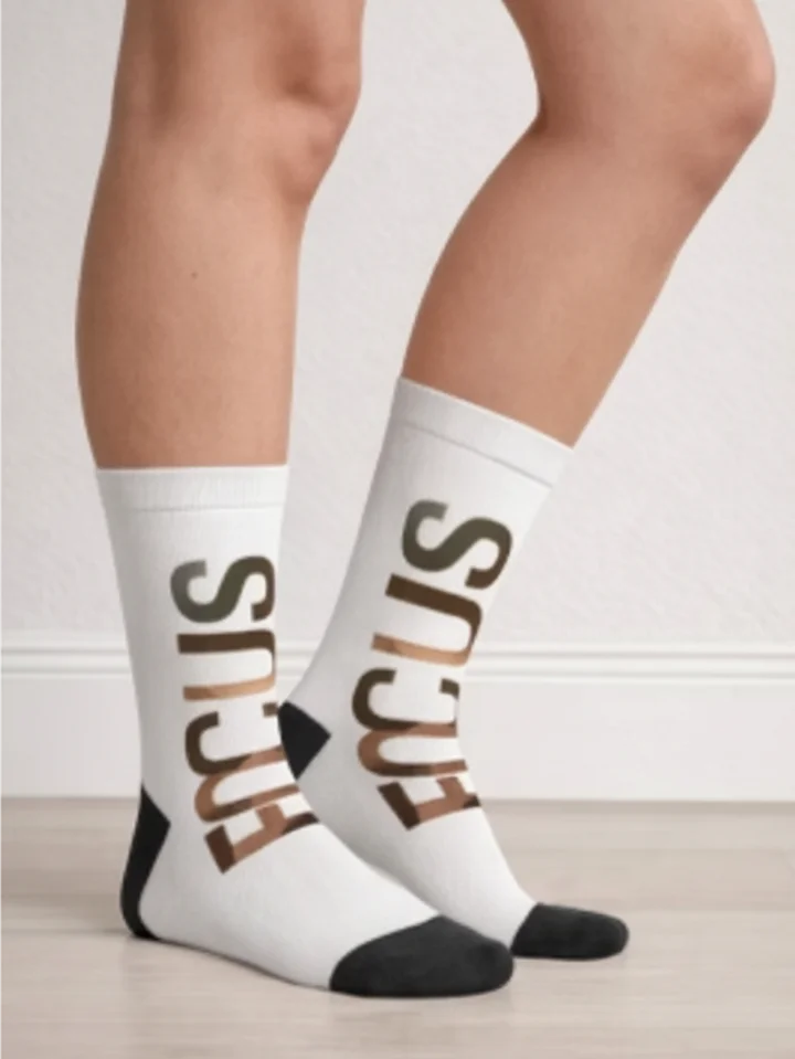 Nature-Inspired Focus Crew Socks product image (1)