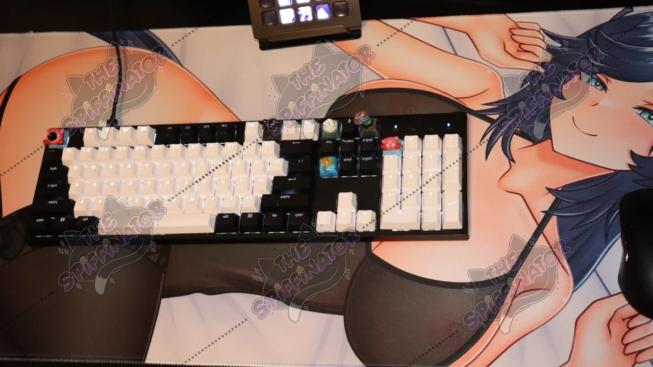 Pin Up Spiff Mouse Pad product image (5)