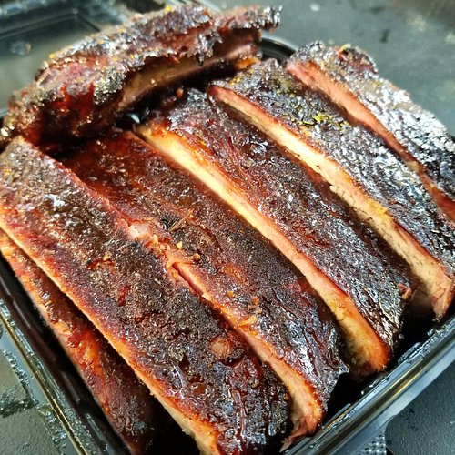 SOLD OUT! Rib Boxes filled, ready for pick up. Thanks dudes!🖤🍖🔥
.
.
.
.
.
.
#GordonsBBQ #barbecue #bbq #grilling #meat #weber...