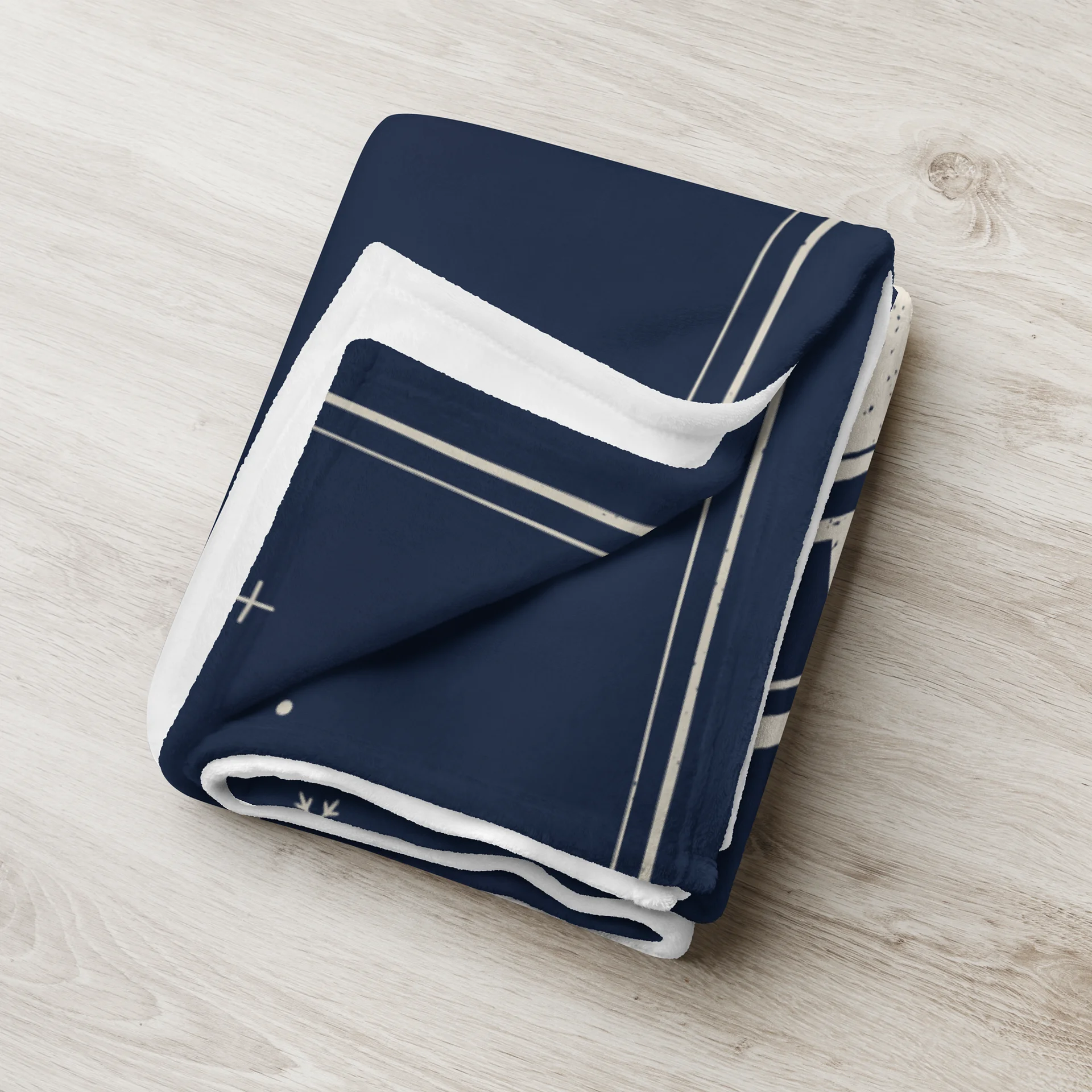 Cascade Snow Day Throw Blanket product image (4)