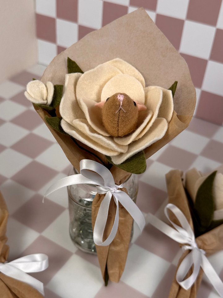 Magnolia (like) Rat Flower product image (2)
