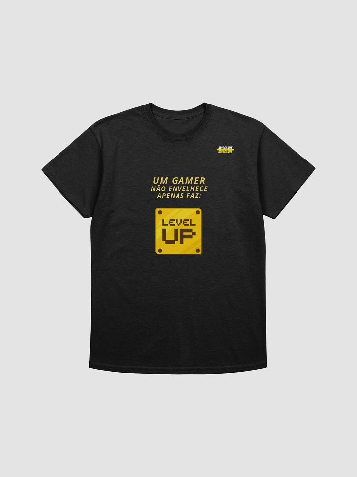 UM GAMER NÃO ENVELHECE - T-Shirt product image (1)