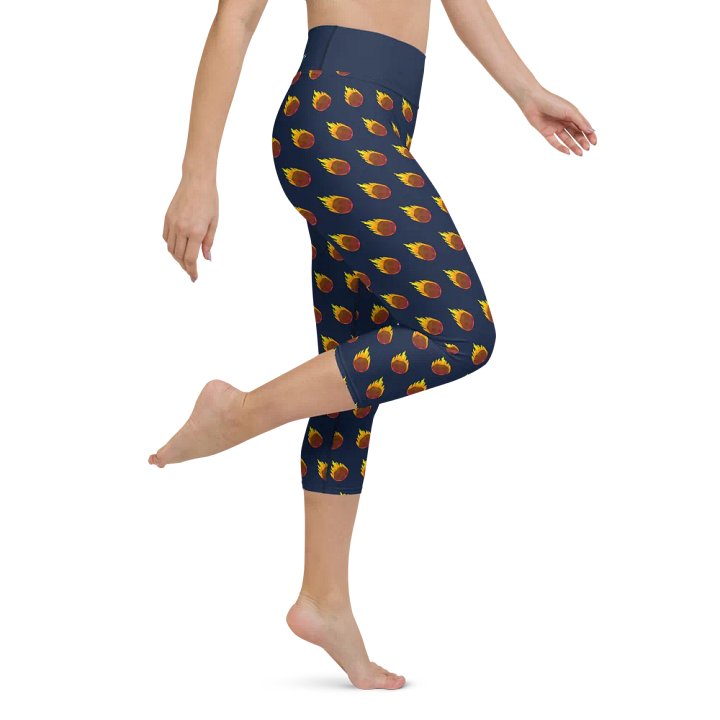 Aurelia Yoga Capri Leggings product image (2)