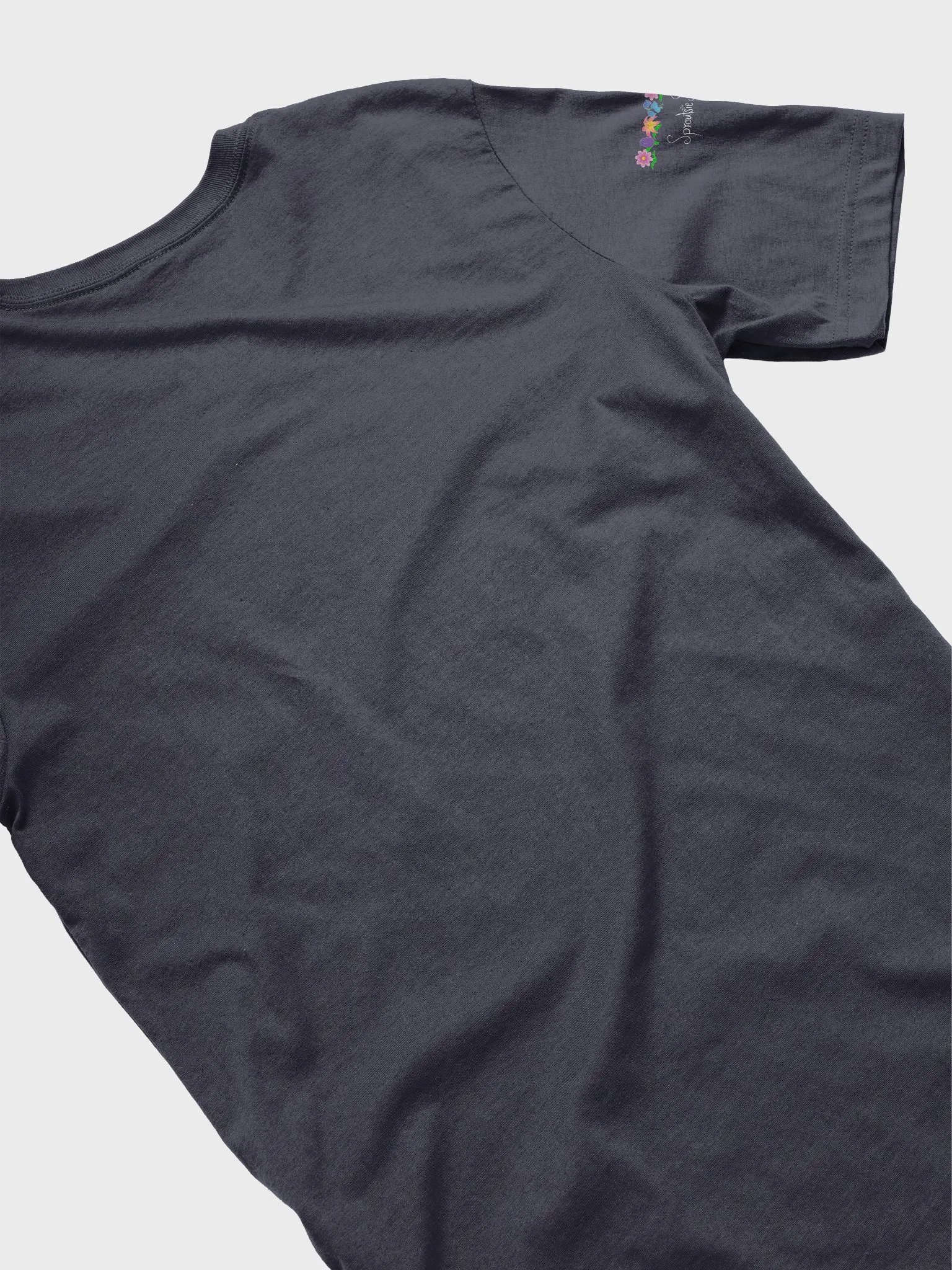 Flowery - Tee with mini flowers on sleeves product image (11)