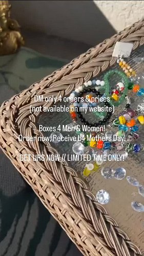 #sacredbathbox #crystalsmindbodynsoul #bathboxes