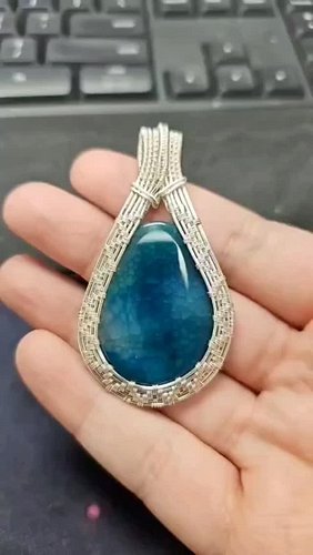 Link in bio! Please take a moment to go look at my work and share with someone you know would enjoy it! Thank you! #jewelry #...