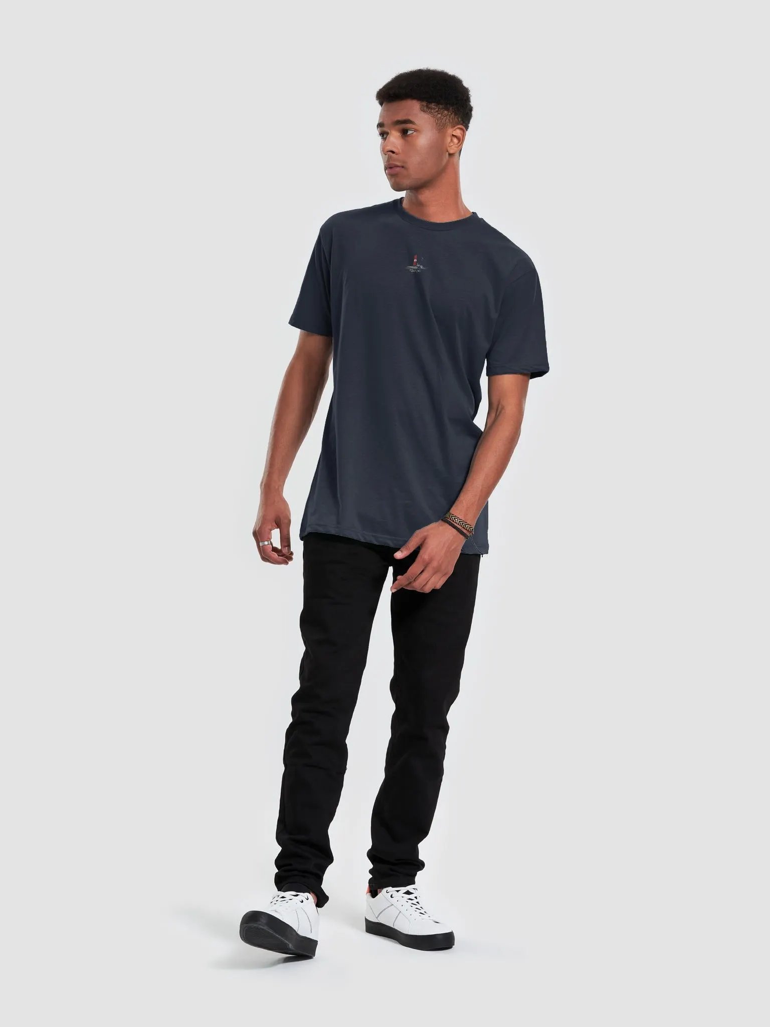 Sørfiske T-Skjorte Navy Blå - Liten Logo Senter product image (5)