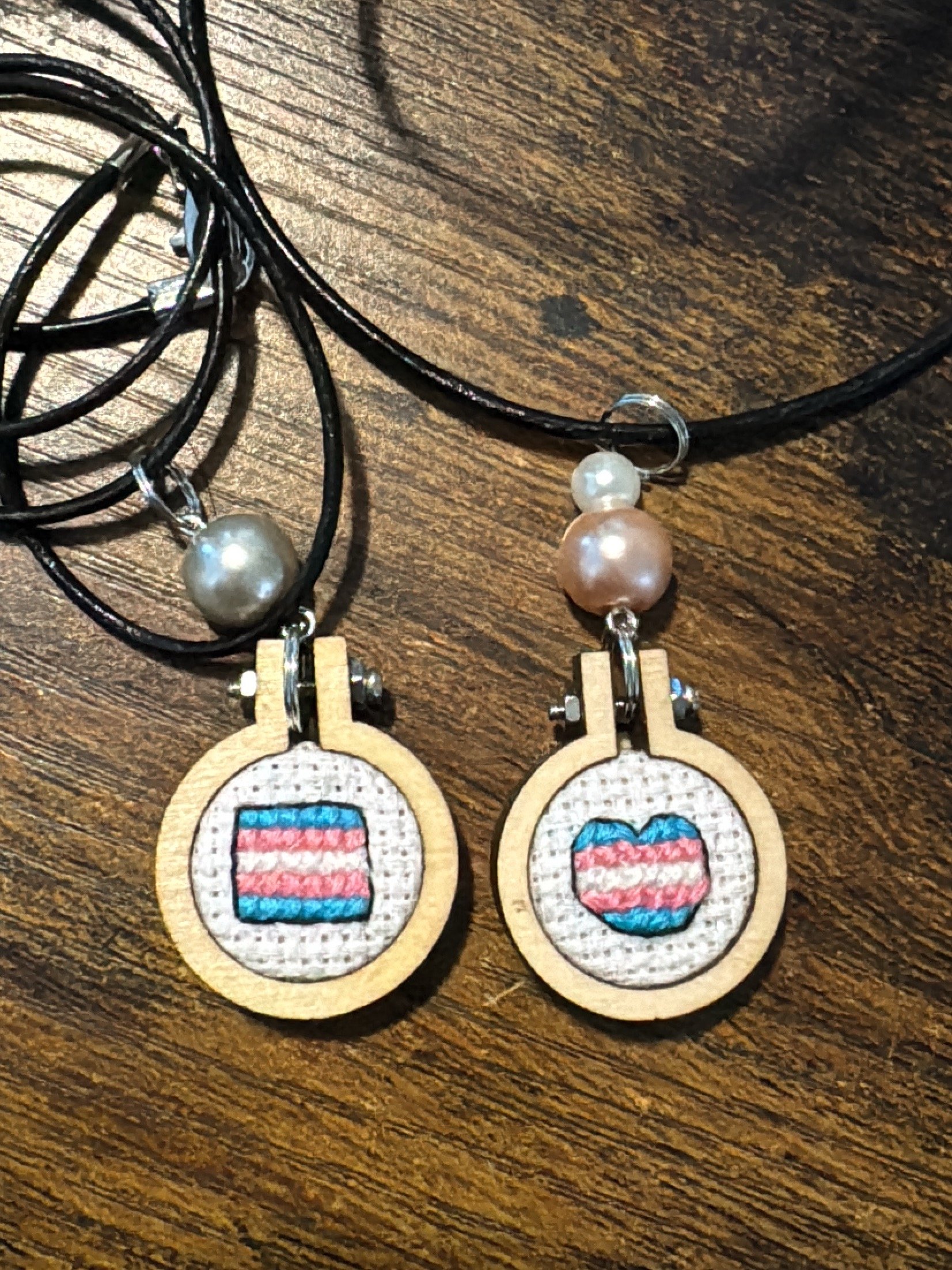 Single Layer Pride Flag Necklace product image (1)