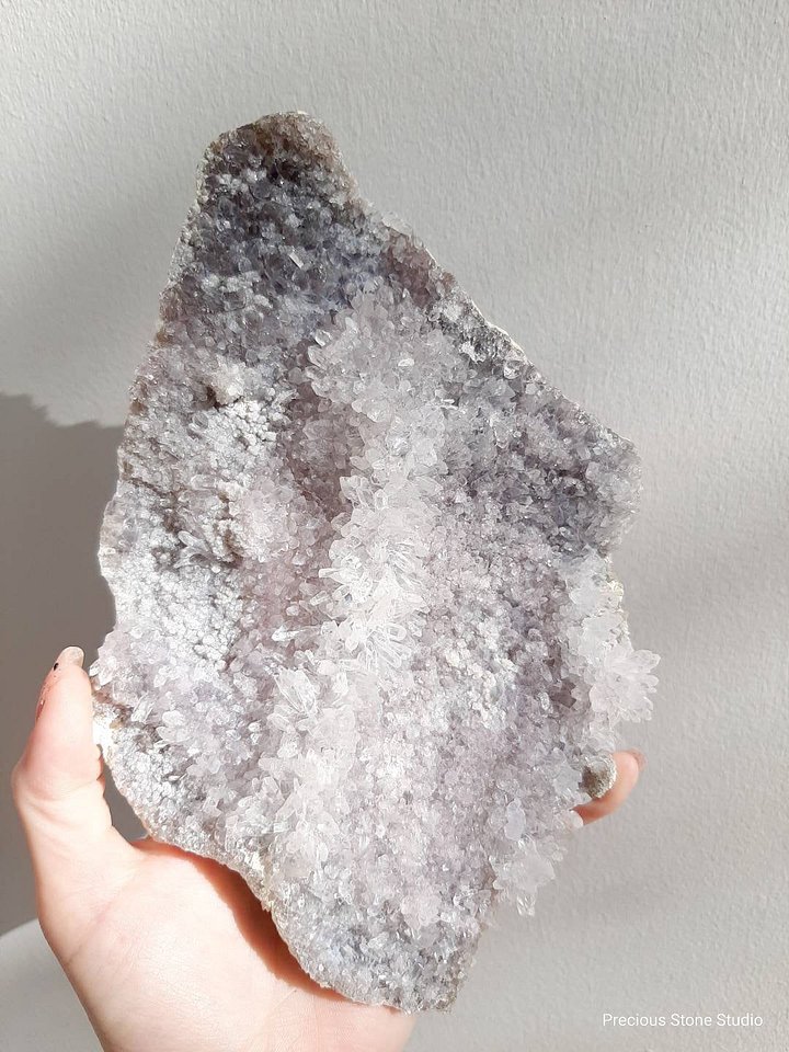 Flower & sugar amethyst formation product image (2)