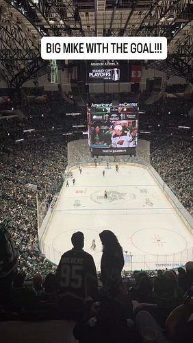 BIG MIKEY WITH THE GOAL!...

#minnesotawild #mnwild #nhl