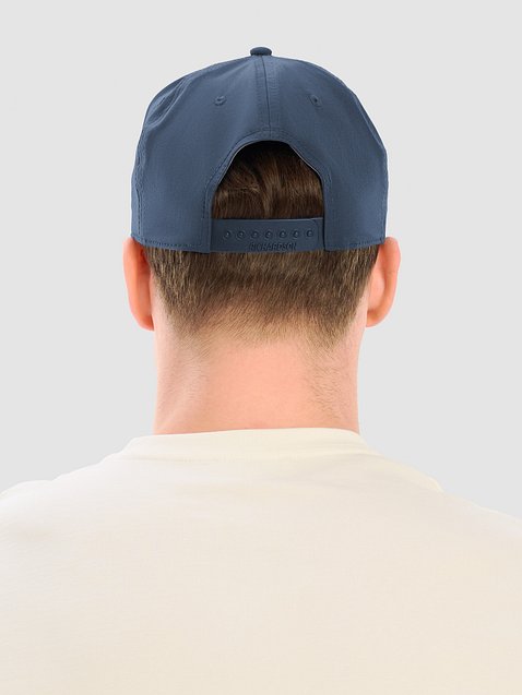 Photo showing Richardson Five-Panel Classic Rope Cap