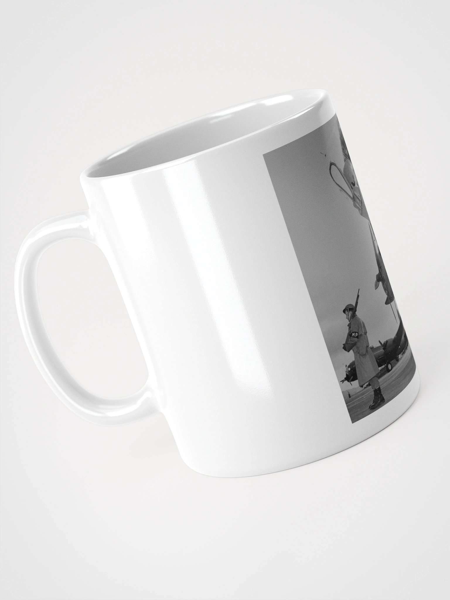 Flying Fortress (mug) product image (5)