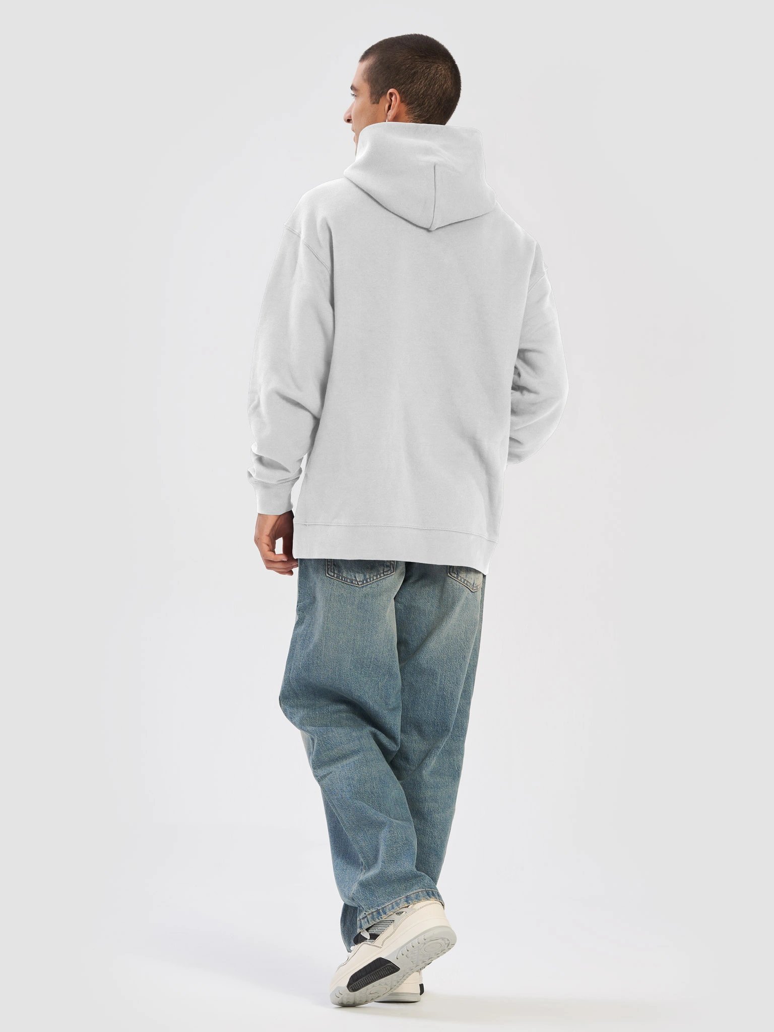 White and black sweatshirt product image (6)