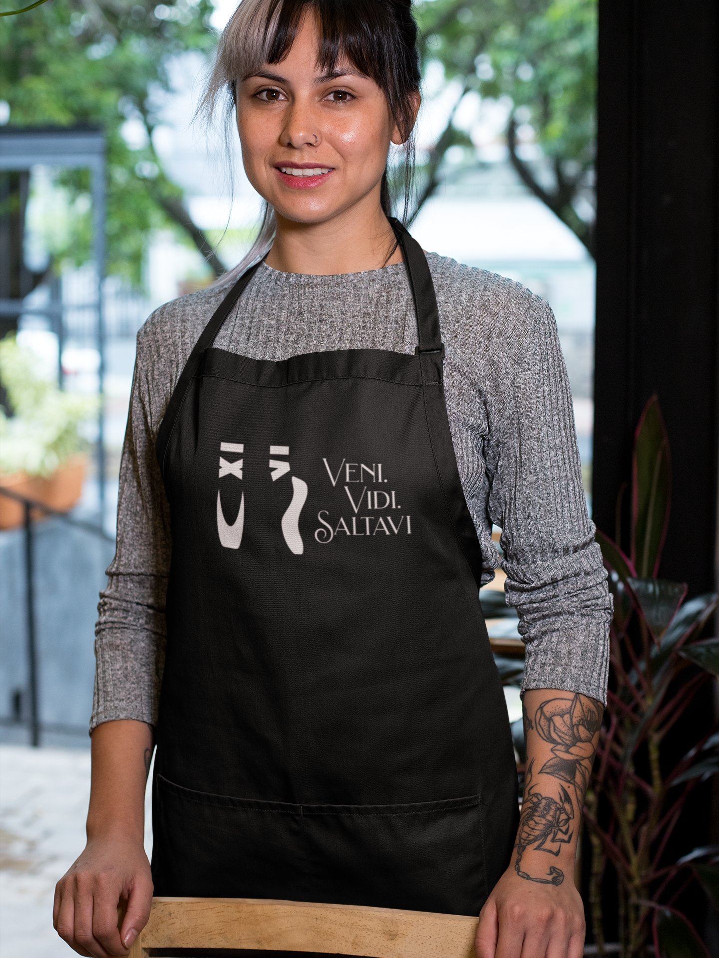 Veni. Vidi. Saltavi. • Cotton Twill Apron product image (1)