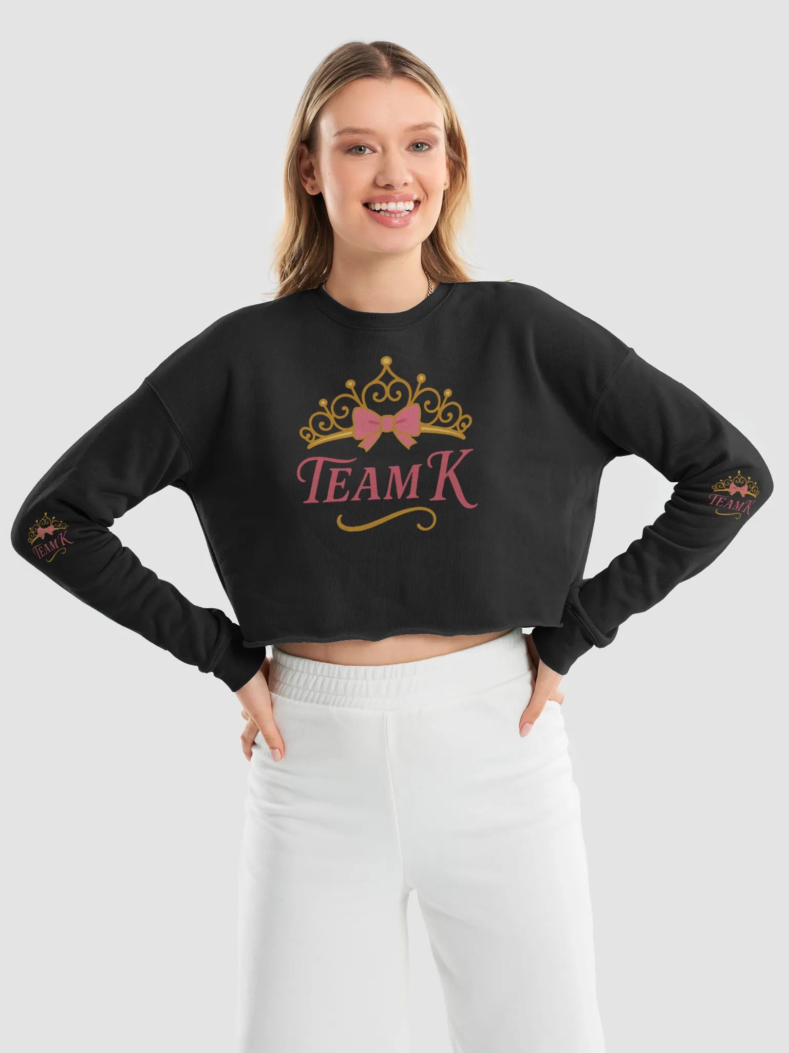 Team K (V-1) Crop Sweatshirt product image (9)
