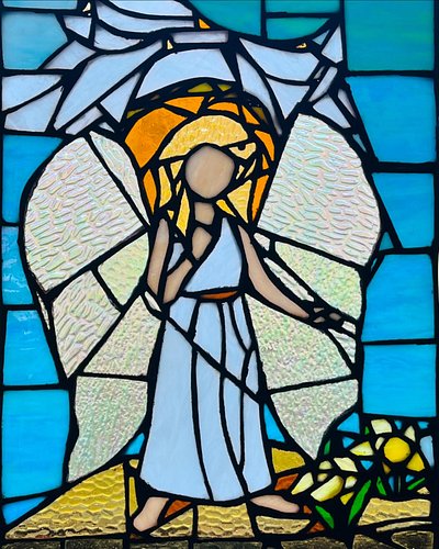 Latest commissioned piece … stained glass with soldered edging. If you live in the greater Rochester NY area, and would like ...
