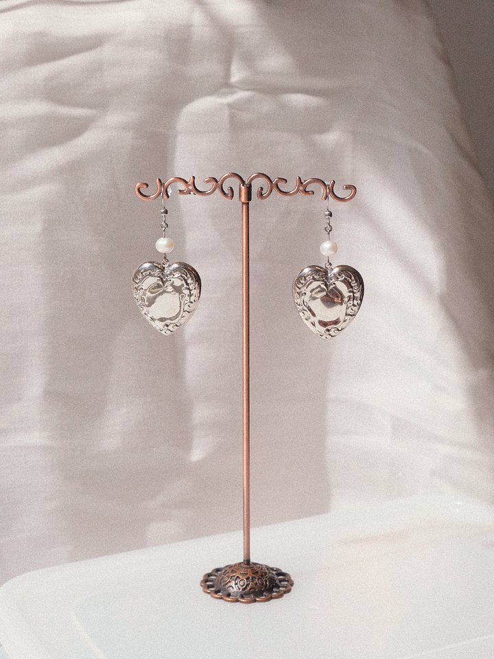 Nickel hearts - Pearl earrings ♡ product image (2)