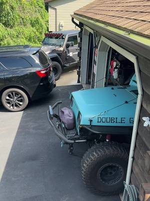 Test run for the new spare tire mount on Double G. Everything seemed solid and no movement. @onX Offroad @offthegridsurplus @MidlandUSA @OPENROAD 4WD @Wolfbox_us @Skid Row Offroad #onxoffroad #4x4 #leafspring #builtnotbought 