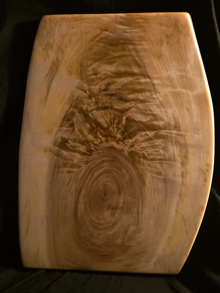 The Lost Ember - Handcrafted Quilted Maple Charcuterie Serving Piece product image (2)