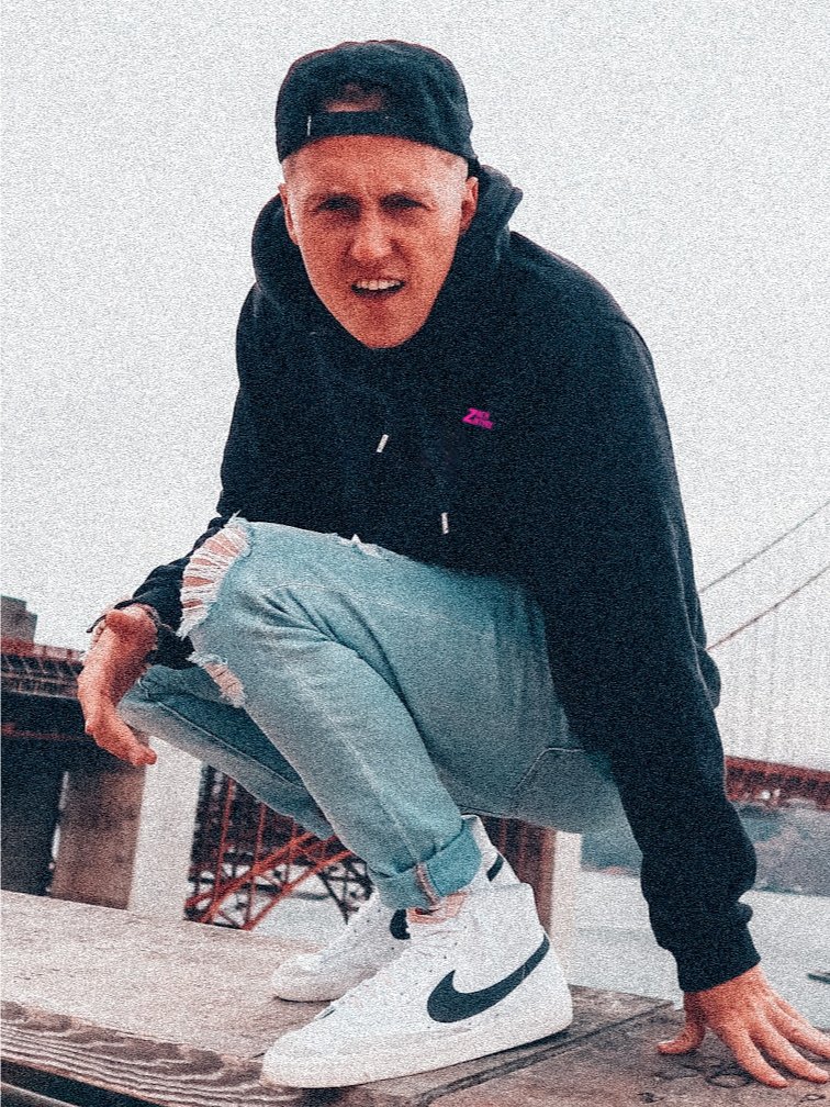 ZACHINTYRE BLACK HOODIE - HB1 product image (4)