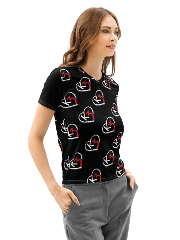 Carry the Feeling™ | HER Heartmark Hug Tee | Everyday Fit product image (3)