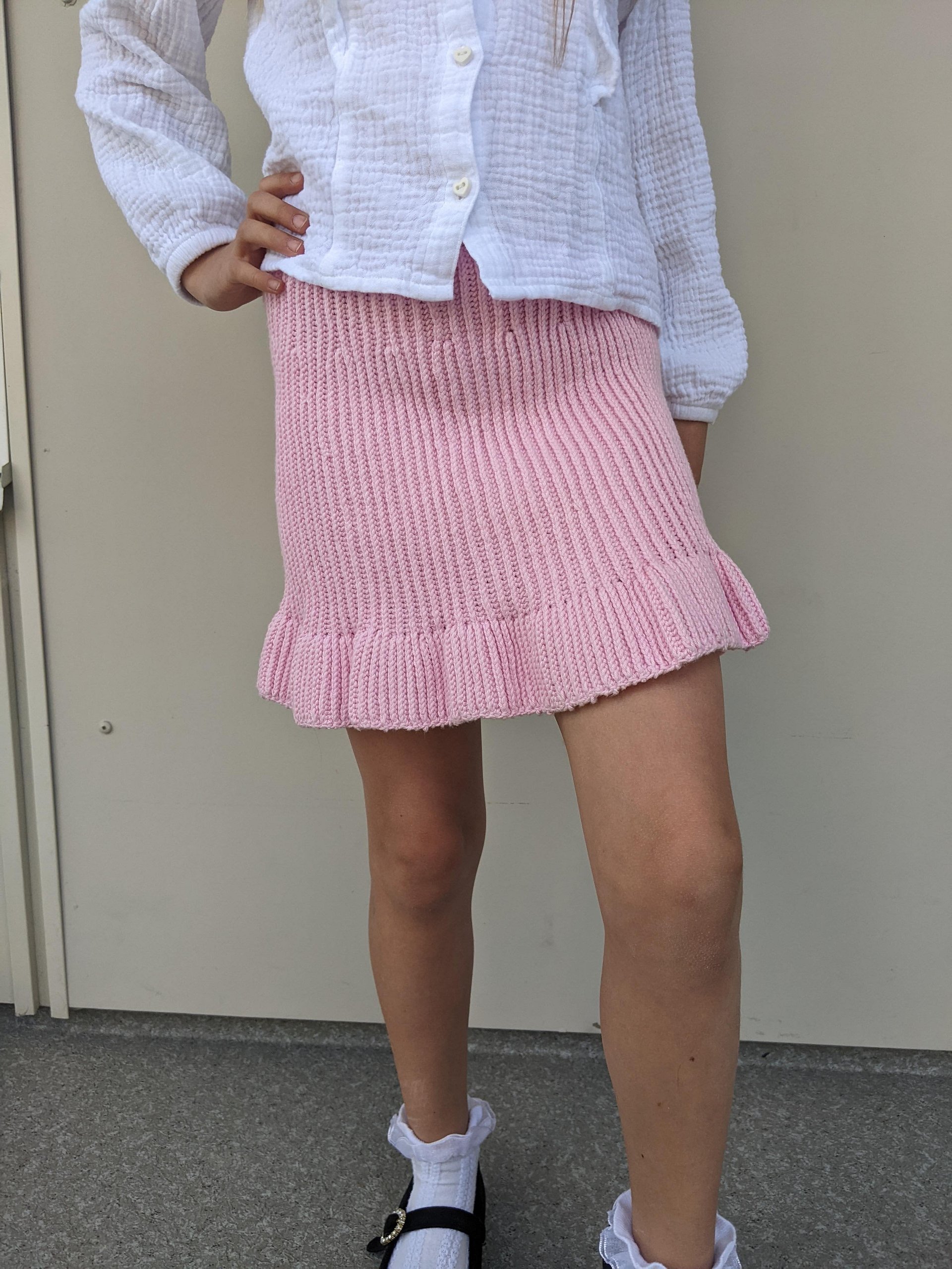 Crochet Summer Skirt Pattern for Girls product image (2)