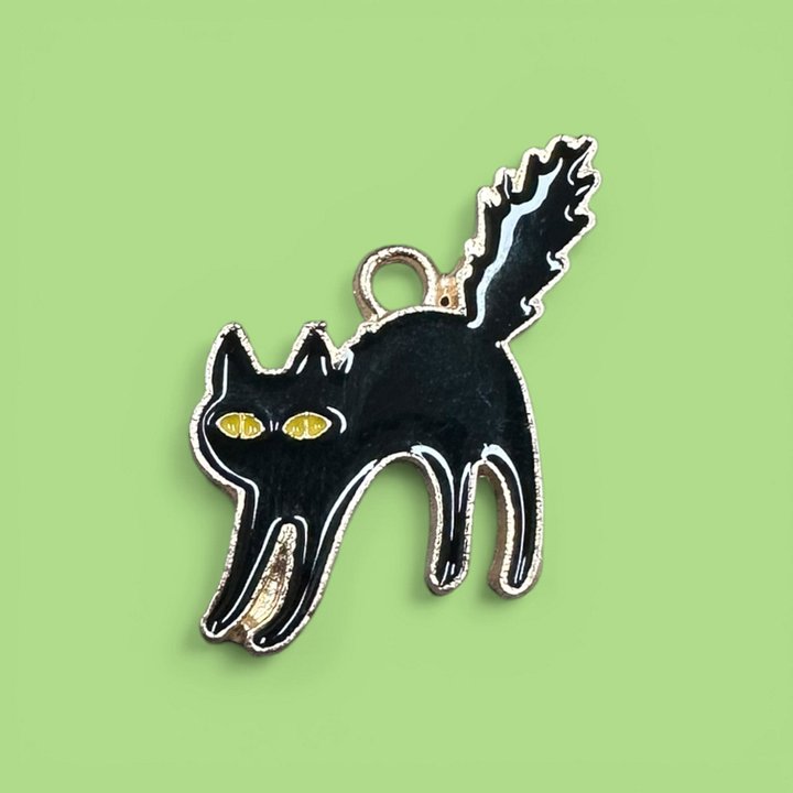 Scaredy Cat Whinny Winners Braid and Bridle Charms for Horses | Little Shop of Ponies product image (1)