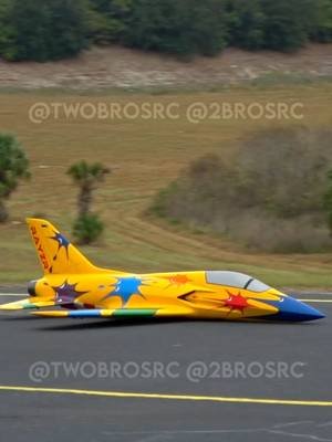 Jon from TBRC attended the RCACF Florida Jet Together in Apopka, FL (his hometown, actually!) with a bunch of really awesome and talented pilots showing off their turbine jets. Here's a selection of some mishaps and some amazing shots we captured. Full vid drops on YT (link in bio!) December 20th! #aviation #rc #rcplane #crash