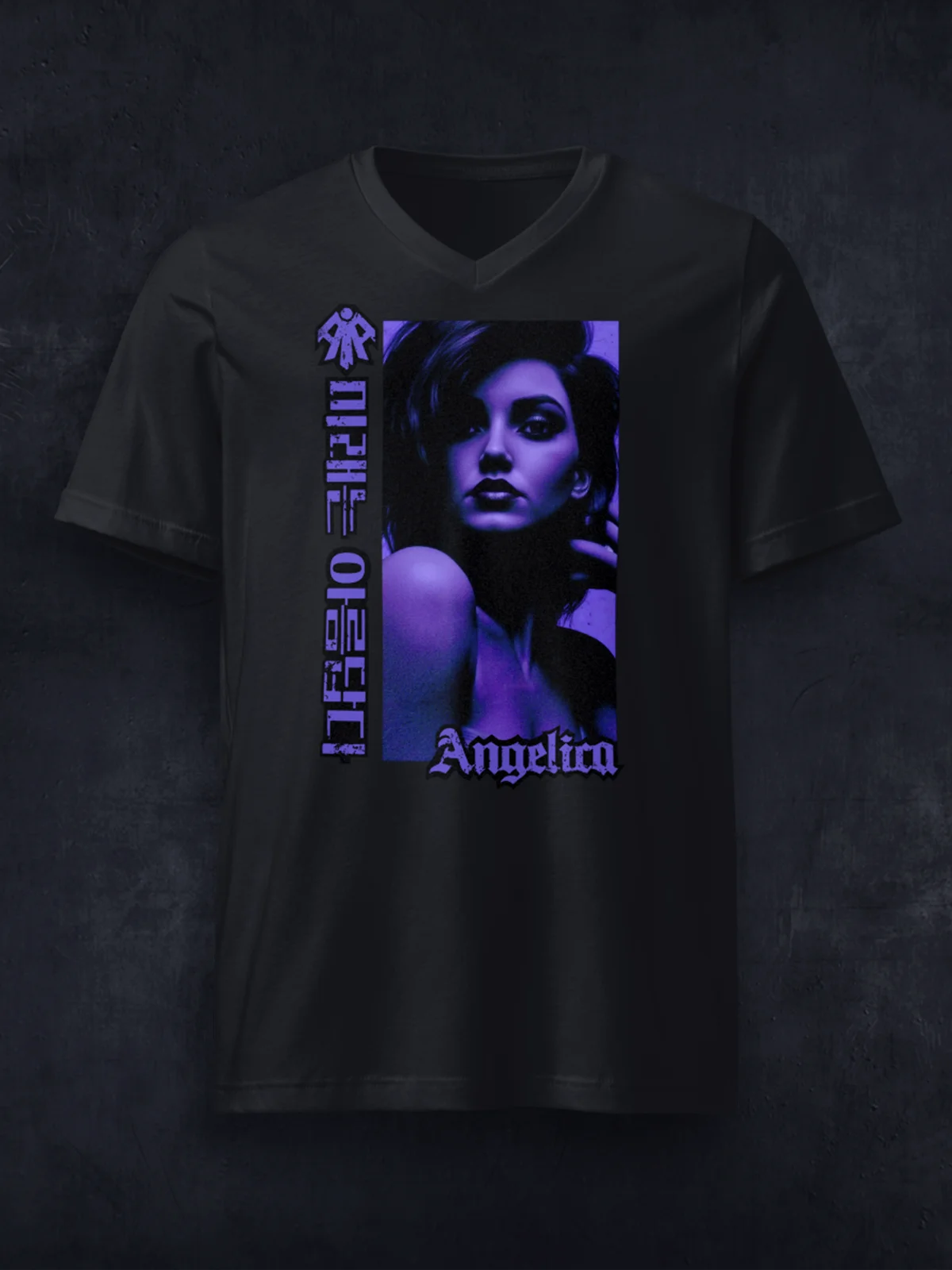 Iconic V-Neck product image (1)