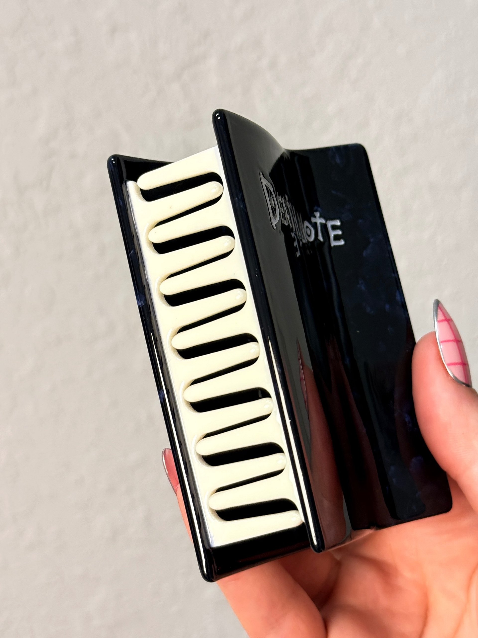 Death Note Hair Claw product image (3)