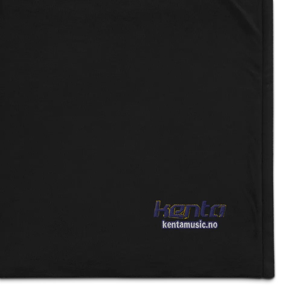 kenta Cozy Sherpa Blanket product image (1)