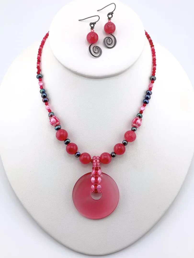 Pink Cats Eye Donut Necklace and Earrings Set product image (1)