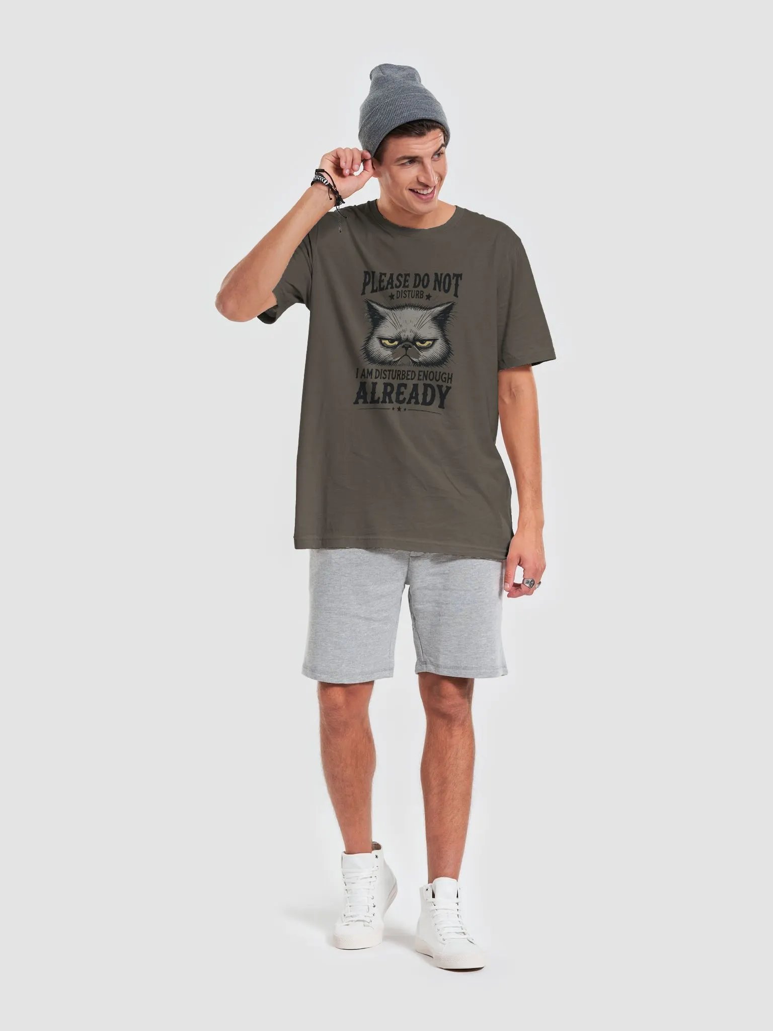 "Please Do not disturb" t-shirt product image (21)