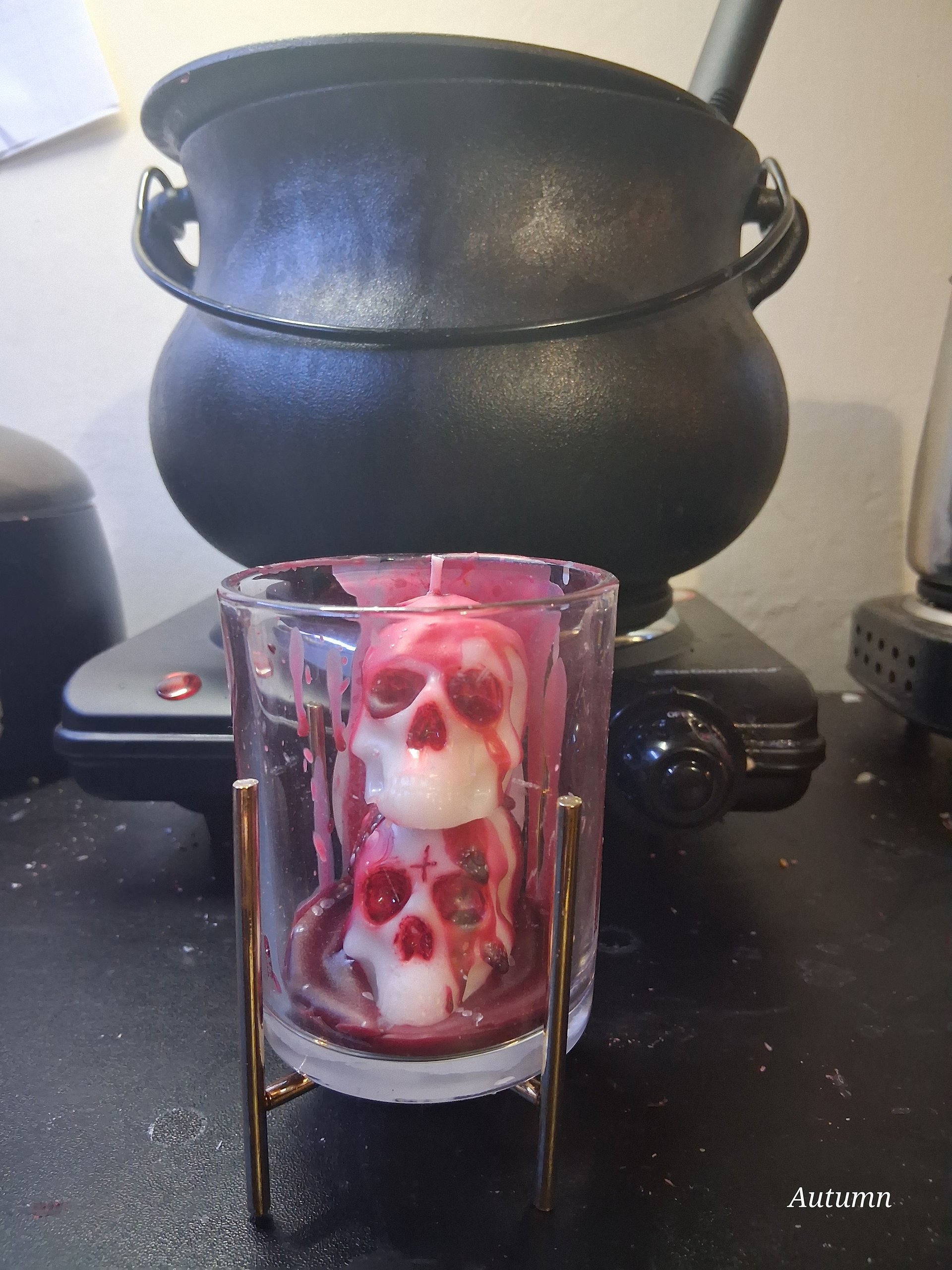 Stacked Skull Candle product image (3)