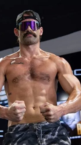 🚨 TREVOR McCUMBY CALLS OUT EDGAR BERLANGA! 🥊🔥
The Gladiator Report caught up with Trevor McCumby for an exclusive interview a...