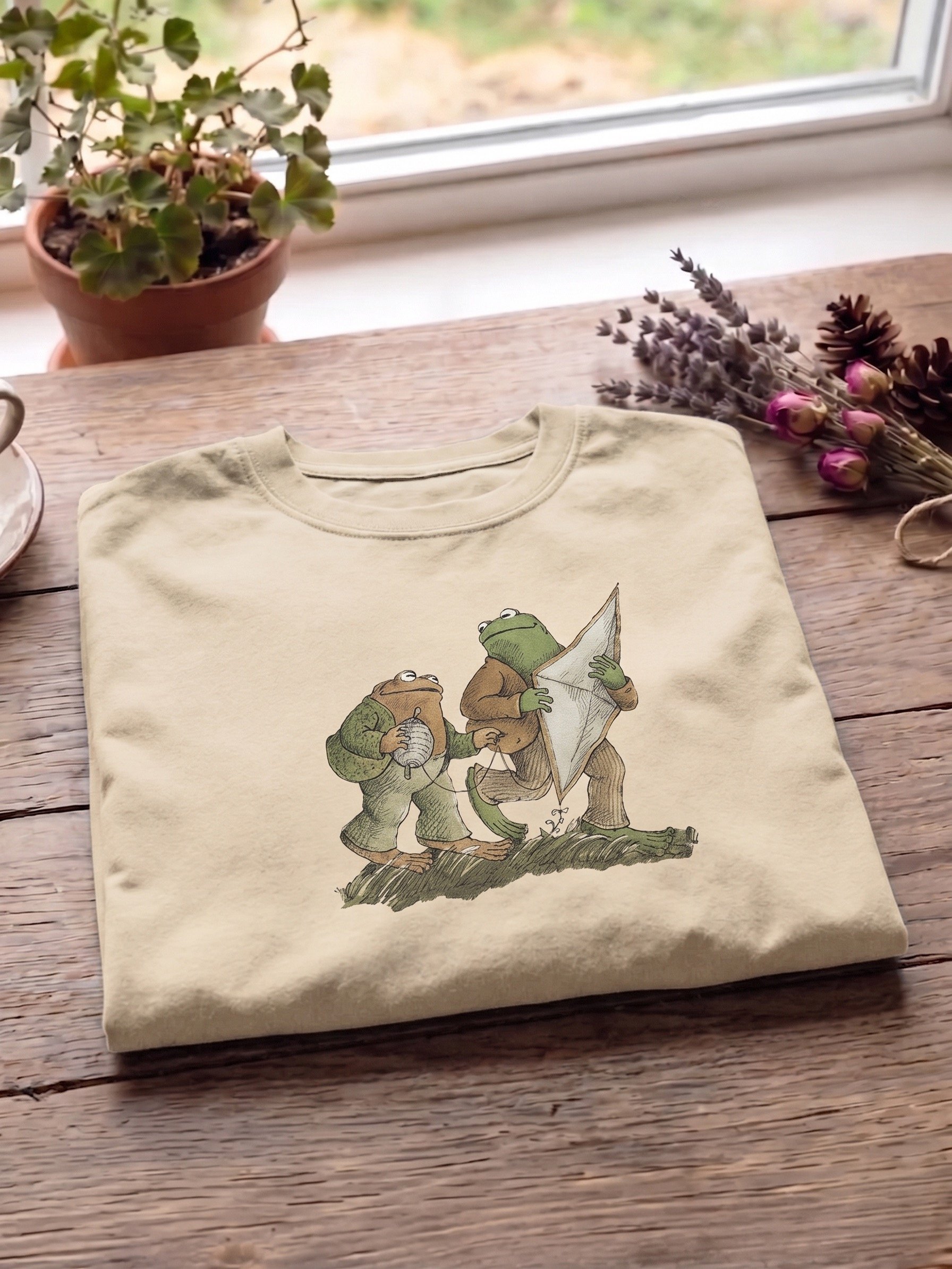 Frog and Toad Kite Unisex T-Shirt product image (1)