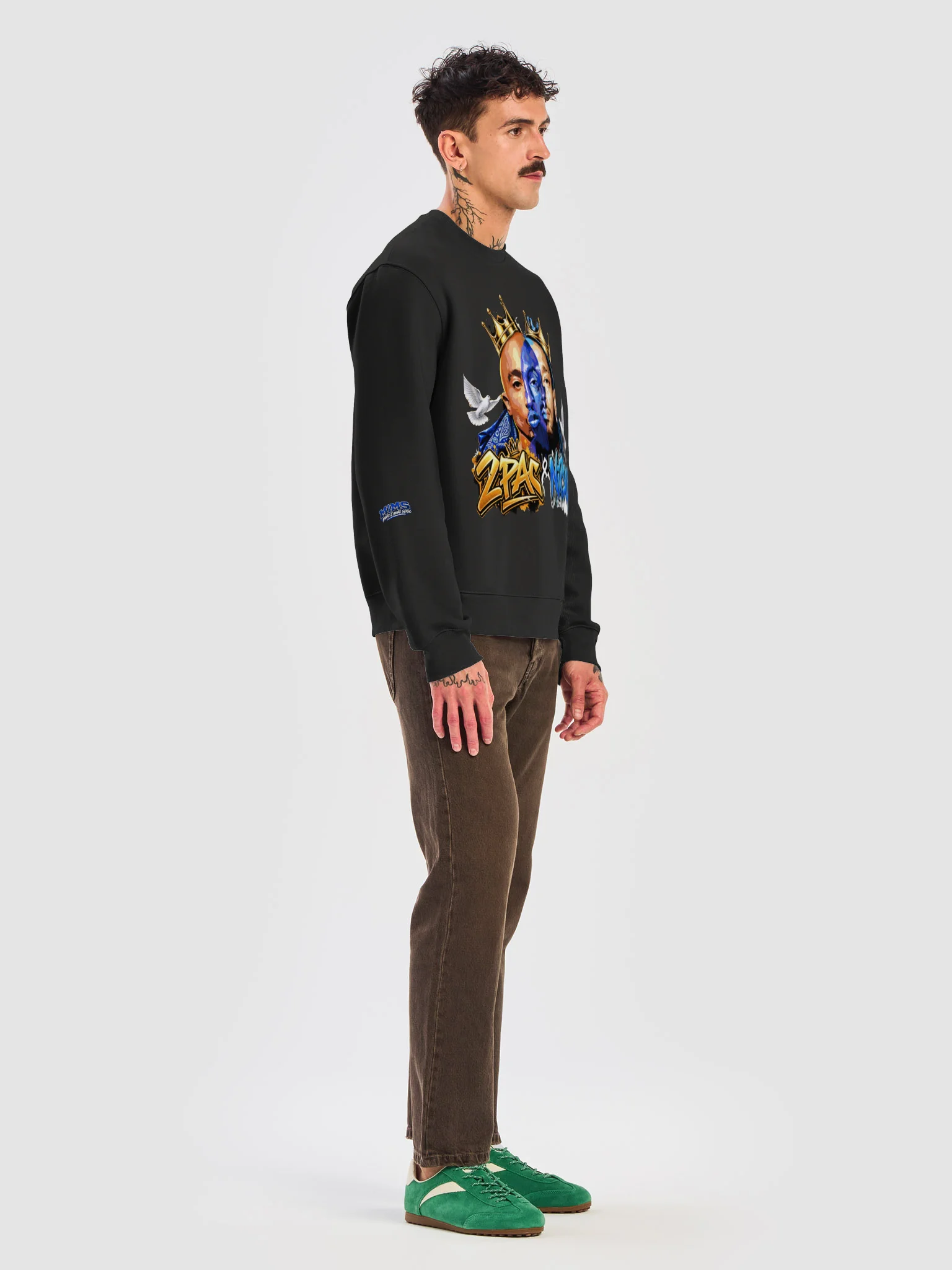 Crowned Doves Graphic Oversized Sweatshirt product image (14)
