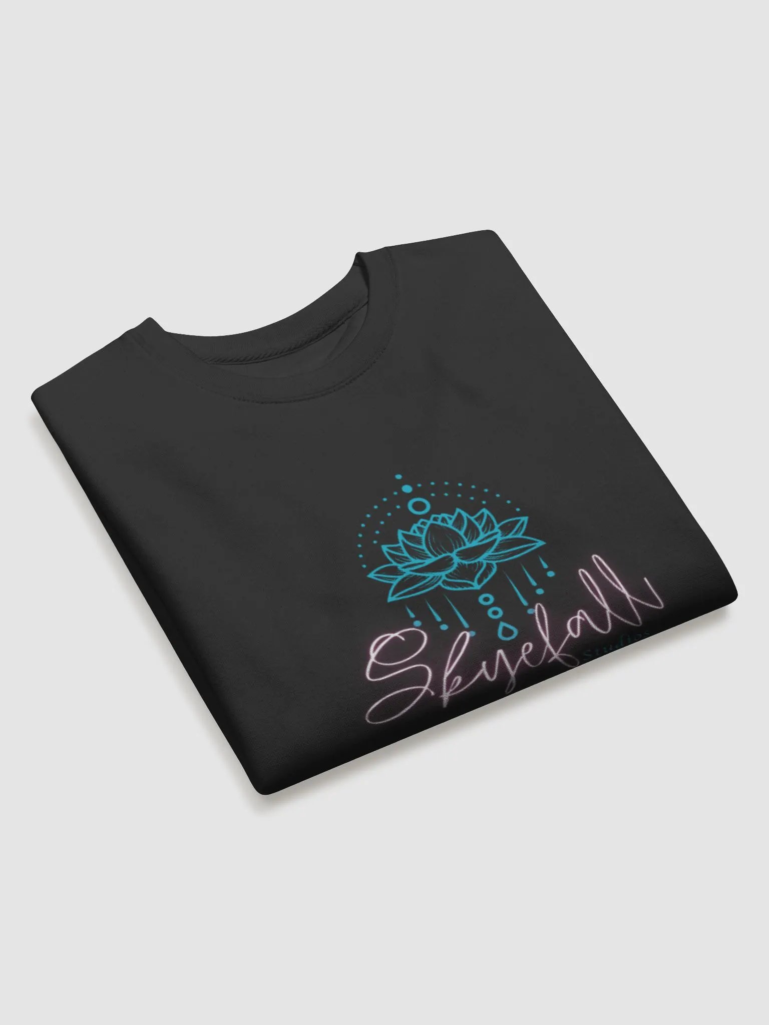 Sweatshirt product image (9)