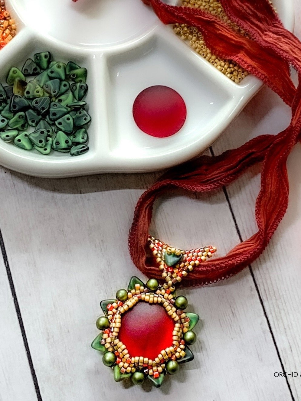 Velvet Queen Beaded Pendant Necklace on Red Ribbon product image (3)
