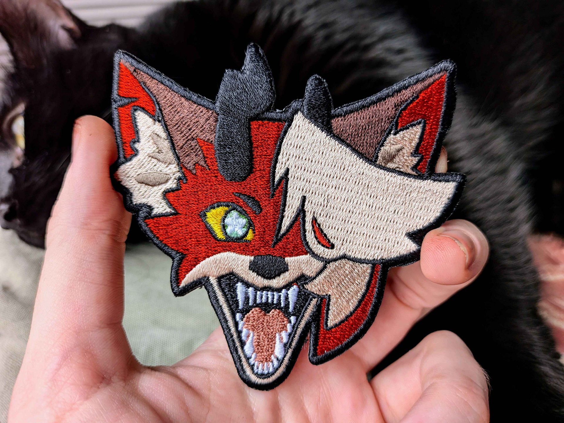 Starry-Eyed Fox Iron-On Patch product image (2)
