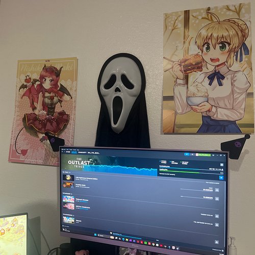 My monitor and decor 
#vtuber #behindthescenes