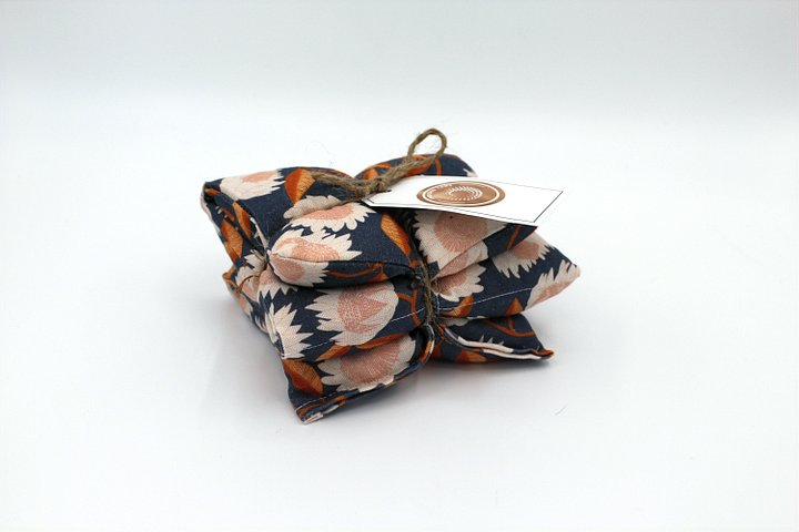 Heat Bag and Cold Pack - Protea Blossom - Small product image (1)
