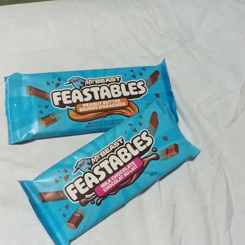 I'm finally testing them 😅 

#mrbeast #feastables