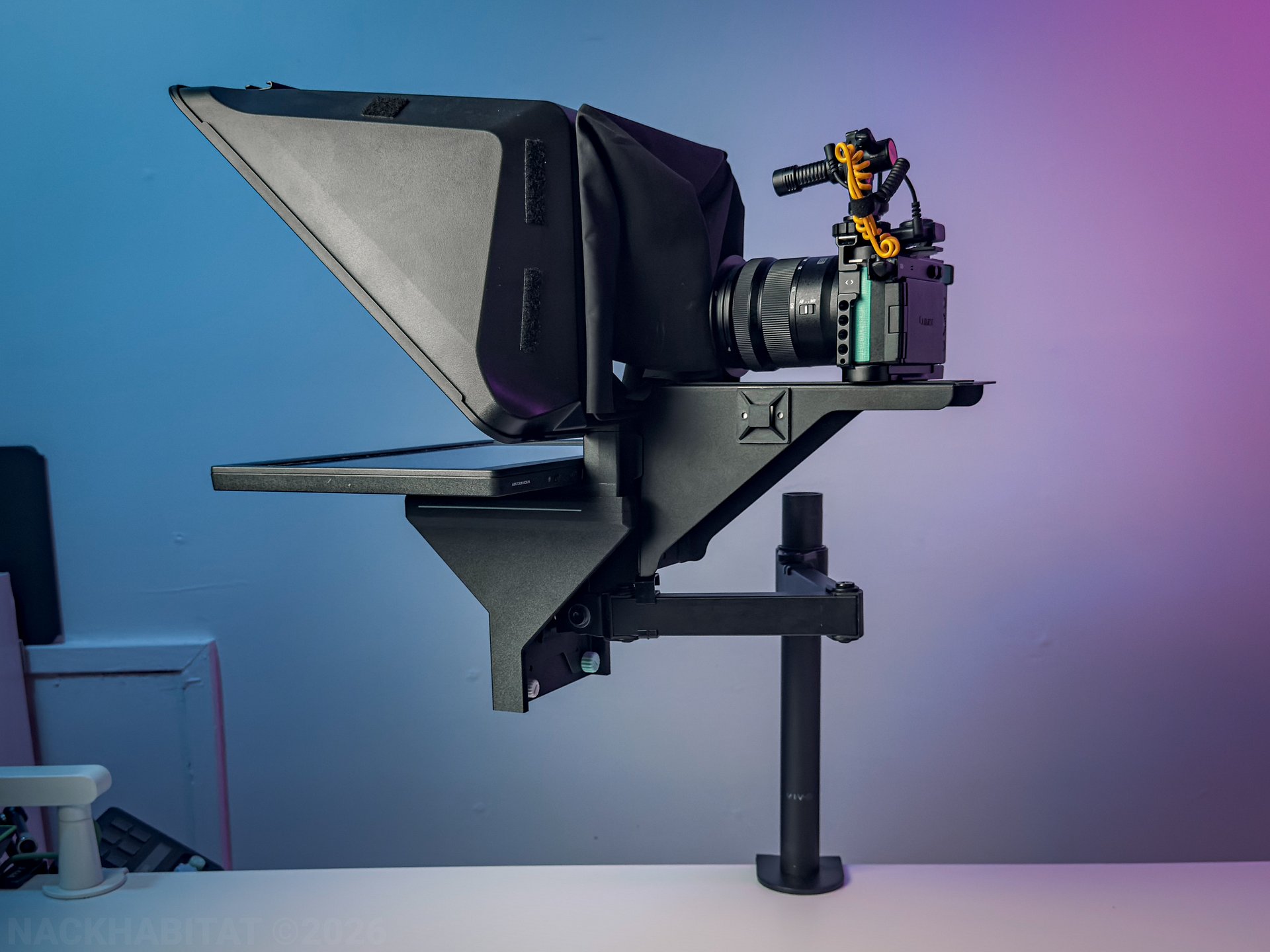 TelevaseXL - VESA mount for Elgato Prompter XL product image (2)