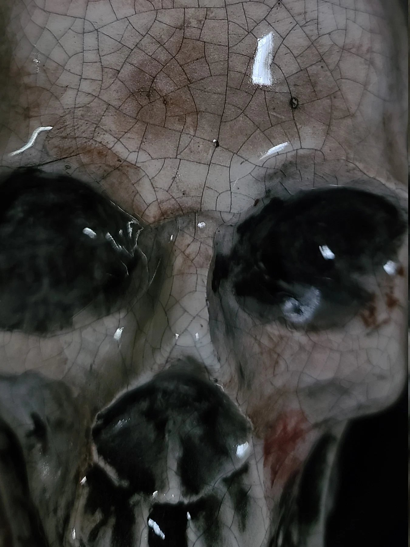 Creepy skull container with cork Bone product image (5)
