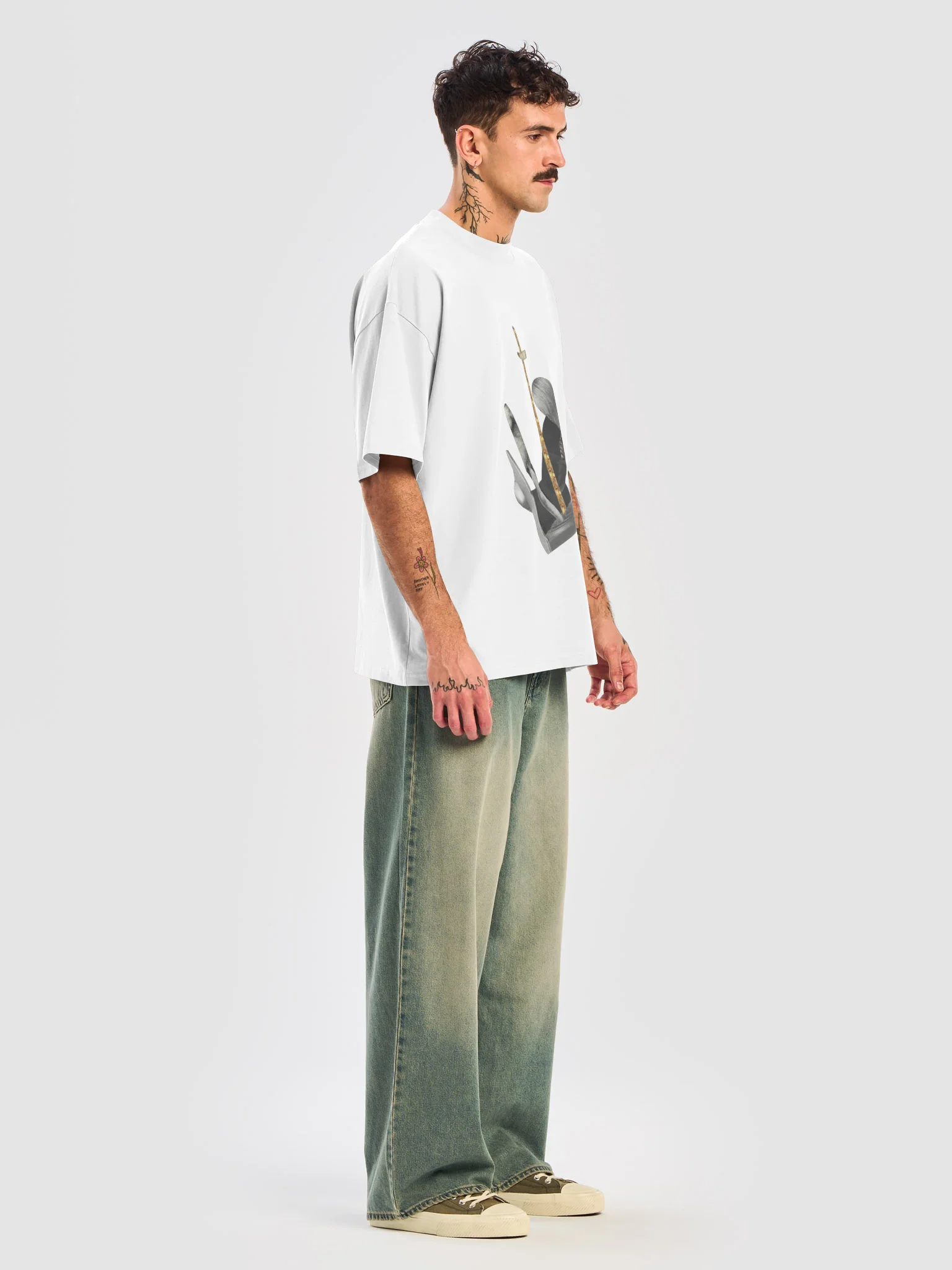 003 RISE UNISEX OVERSIZED T-SHIRT WT 26 product image (7)